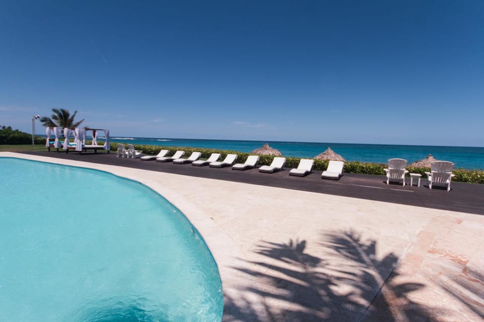 Pool view, Sea view, Swimming pool