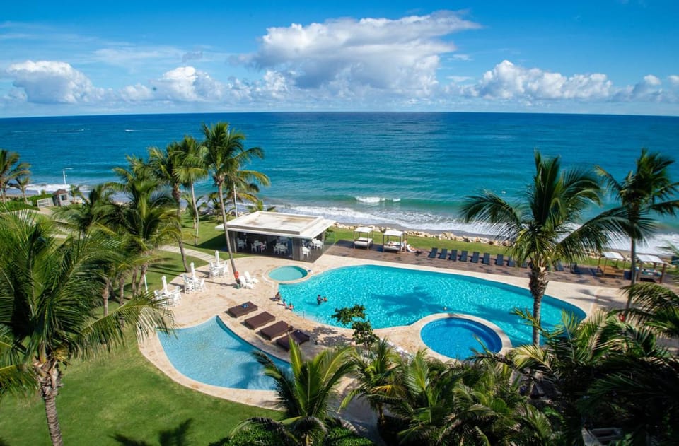 Pool view, Swimming pool