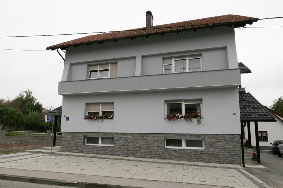 Property building, Day, Parking