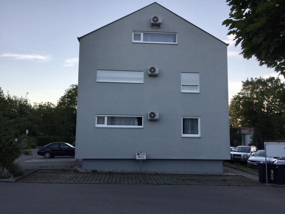 Property building, Other, On site, Area and facilities