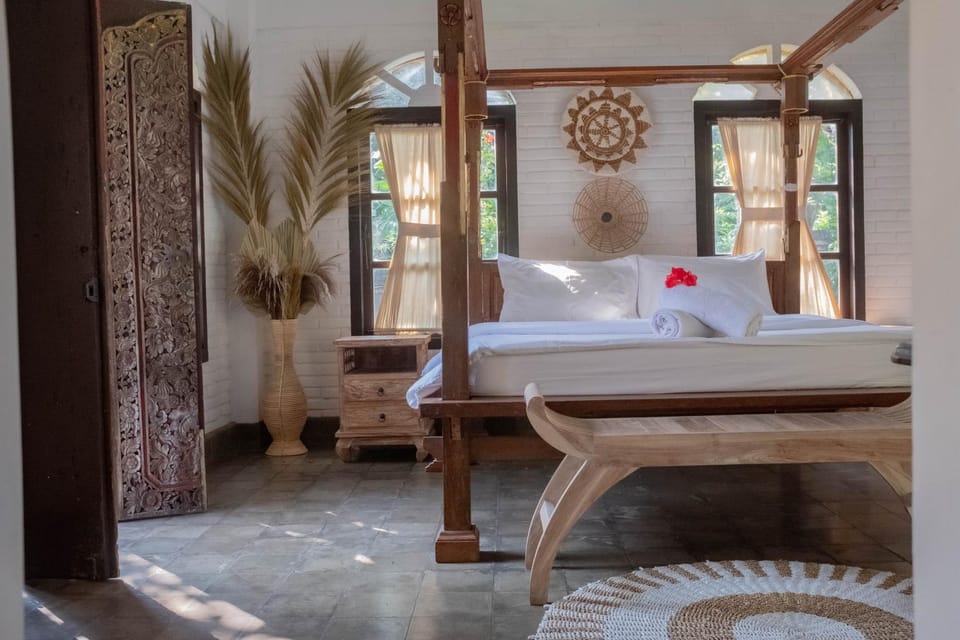 Property building, Bed, Photo of the whole room, Bedroom