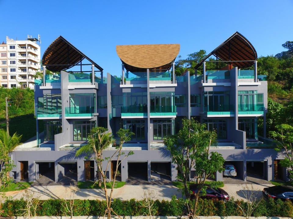 Bukit Pool Villas - SHA Extra Plus Villa in Patong