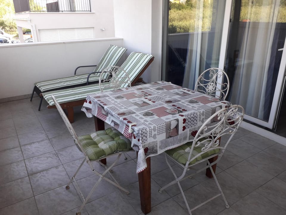 Palm paradise Apartment in Šibenik-Knin County, Croatia