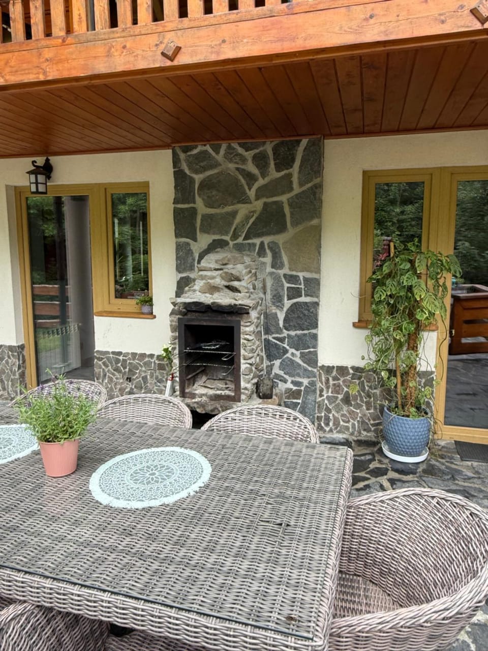 Property building, Patio, BBQ facilities