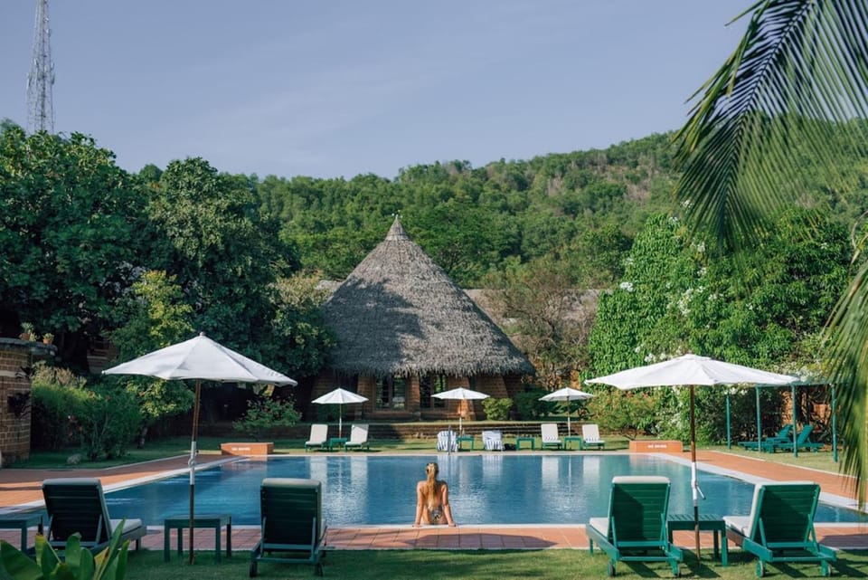 Swimming pool, Swimming pool