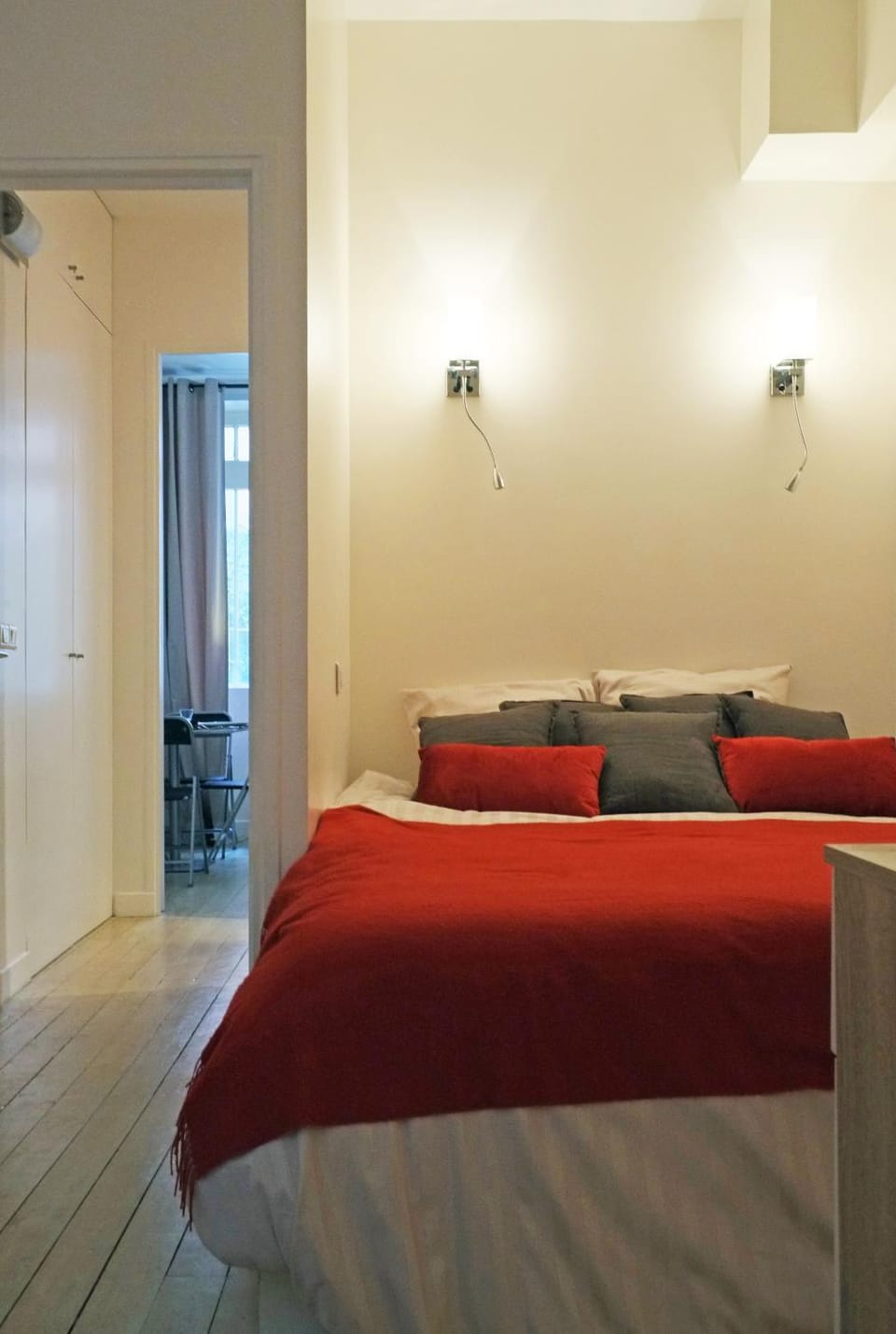 Bed, Bedroom