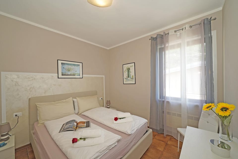 Property building, Living room, Bedroom