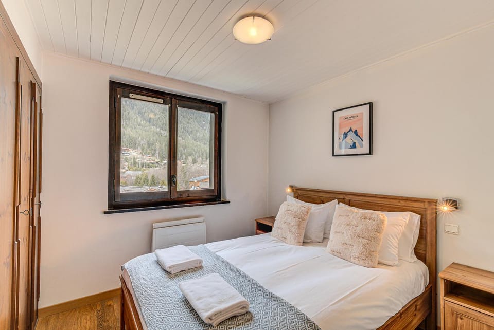 Apartment Les Drus, Alpes Agency, Chamonix, Les Praz, Sleeps 6 Apartment in Chamonix