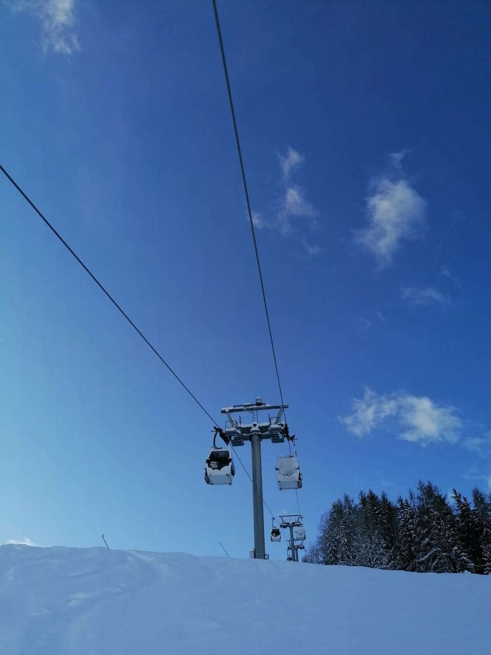 Winter, Skiing
