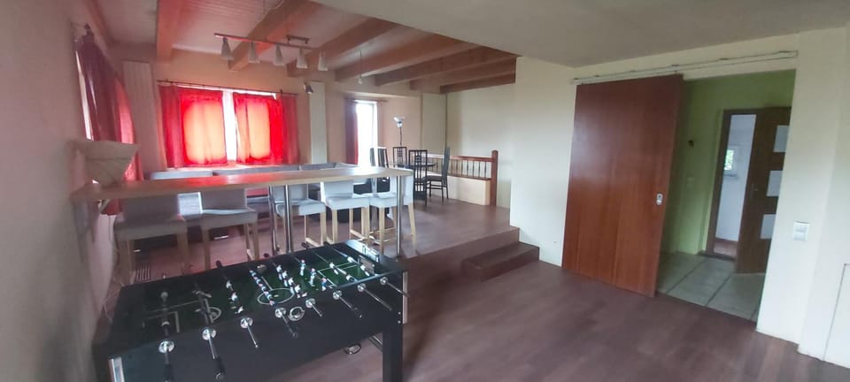 Chata u rybníka House in Czechia