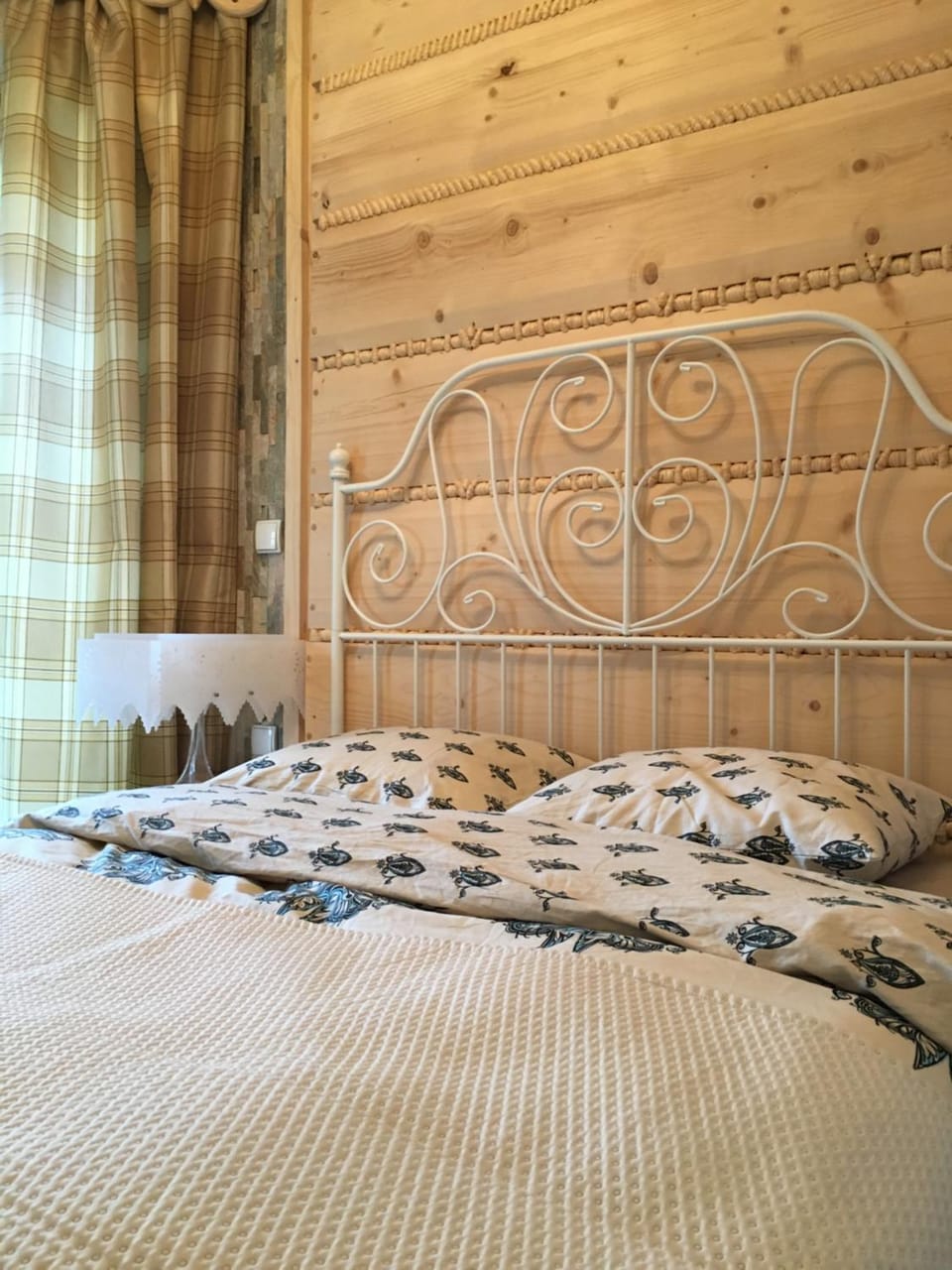 Photo of the whole room, Decorative detail, Bedroom