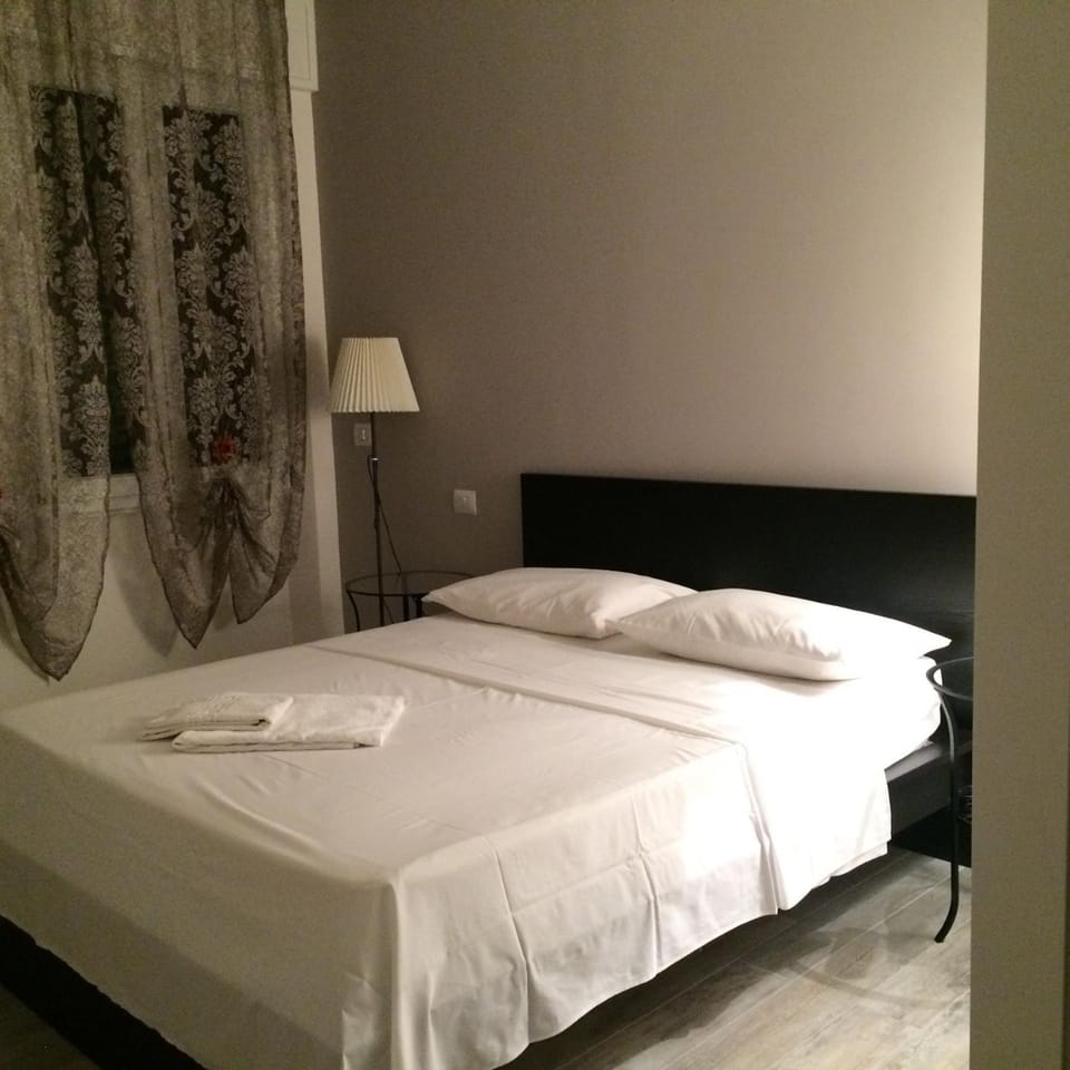 Affittacamere Real Fly Bed and Breakfast in Bologna