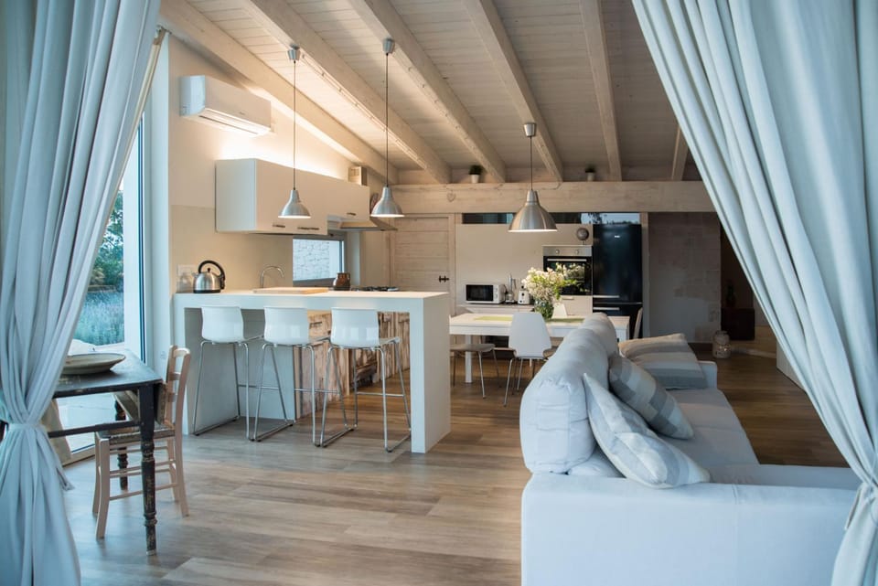 Dimora Millepietre Villa in Province of Taranto