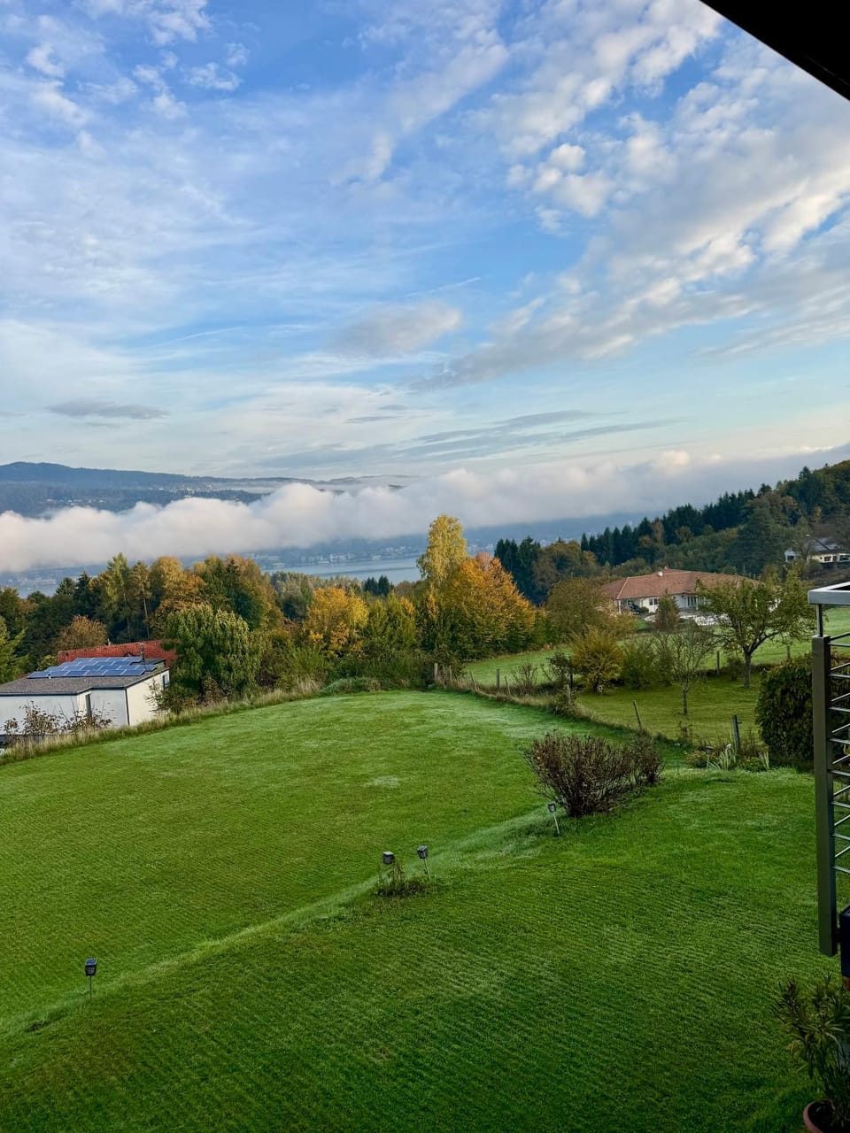 Day, Natural landscape, Autumn, Lake view, Mountain view