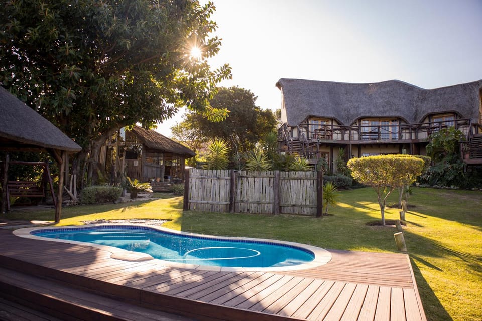 Property building, Swimming pool