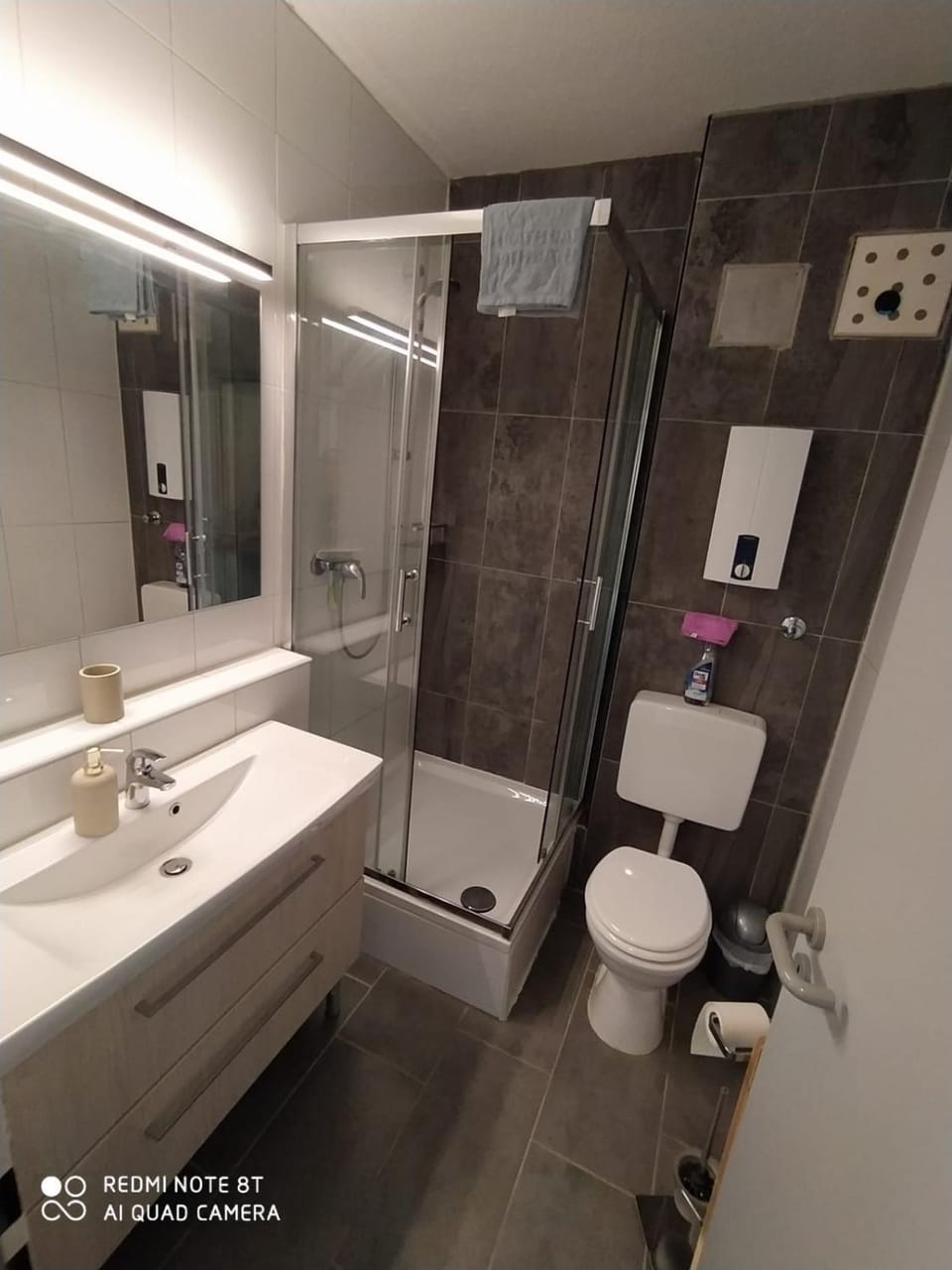 Shower, Toilet, Bathroom