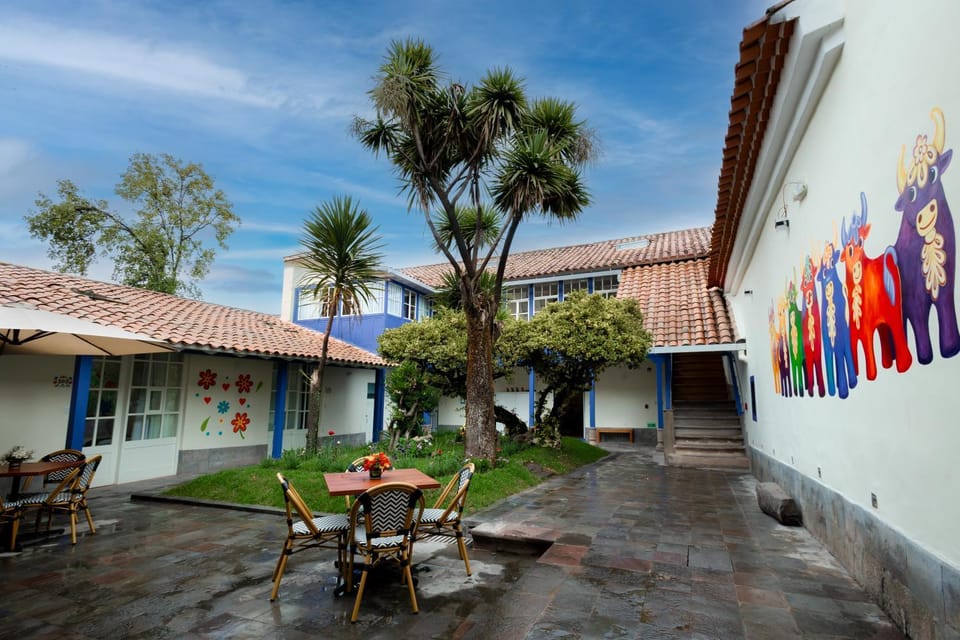 Patio, Day, Garden
