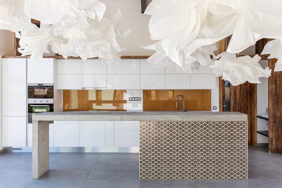 Kitchen or kitchenette, Living room