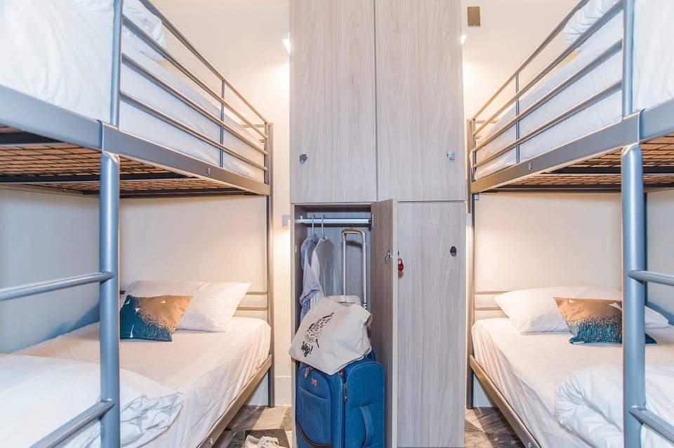 Decorative detail, Decorative detail, bunk bed