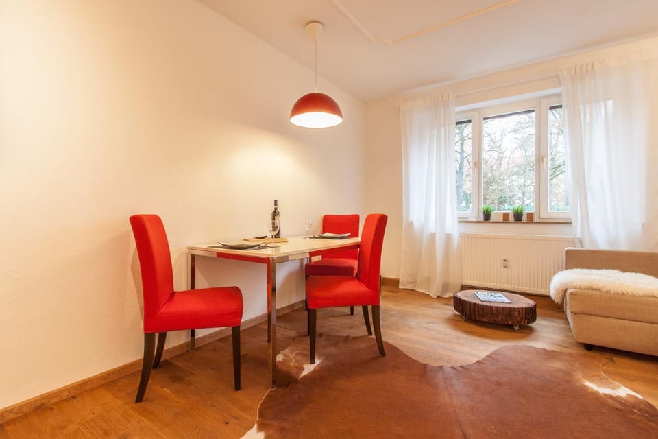 Living room, Seating area, Dining area