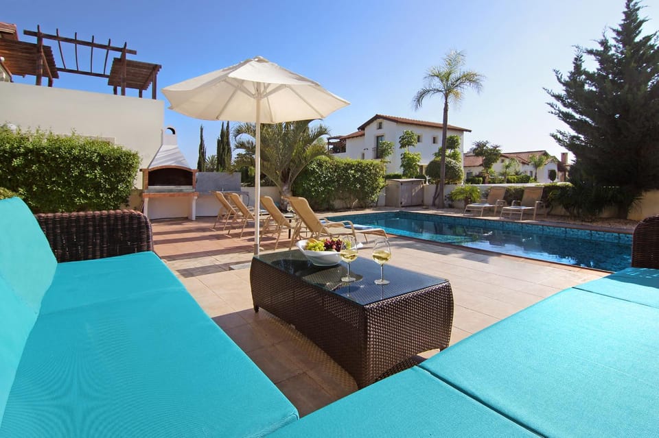 Patio, Swimming pool
