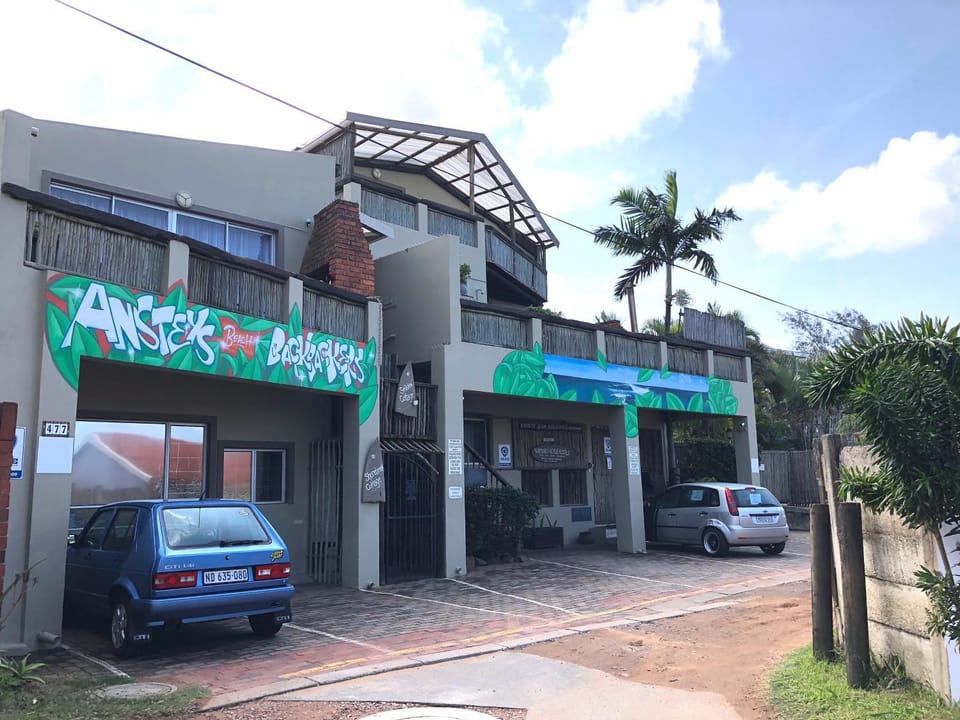 Ansteys Beach Self Catering Apartments Apartment in Durban