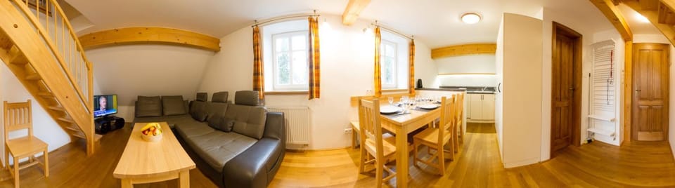 Kitchen or kitchenette, Living room, Dining area