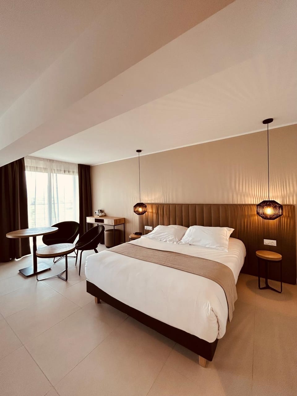 Bed, Coffee/tea facilities, Seating area, Family