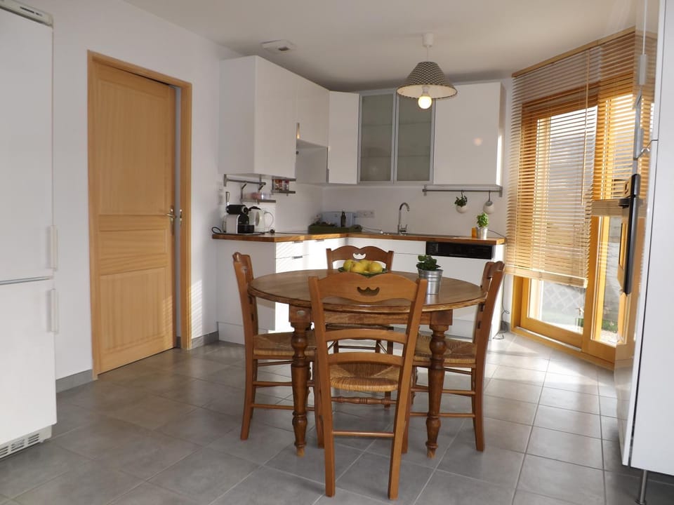 Kitchen or kitchenette, Other