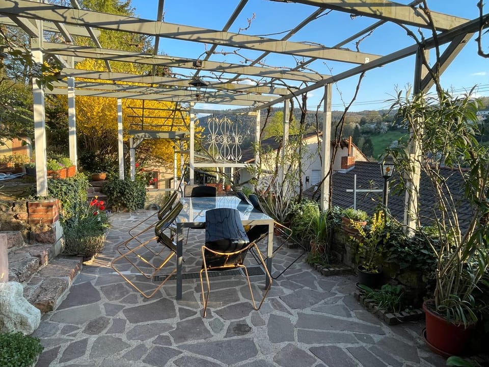 Spring, Garden, Balcony/Terrace, Dining area, Garden view