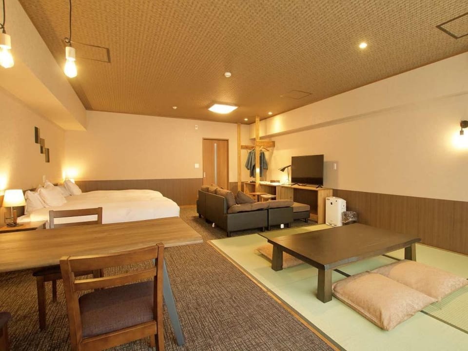 Kutsurogijyuku Shintaki Ryokan in Japan