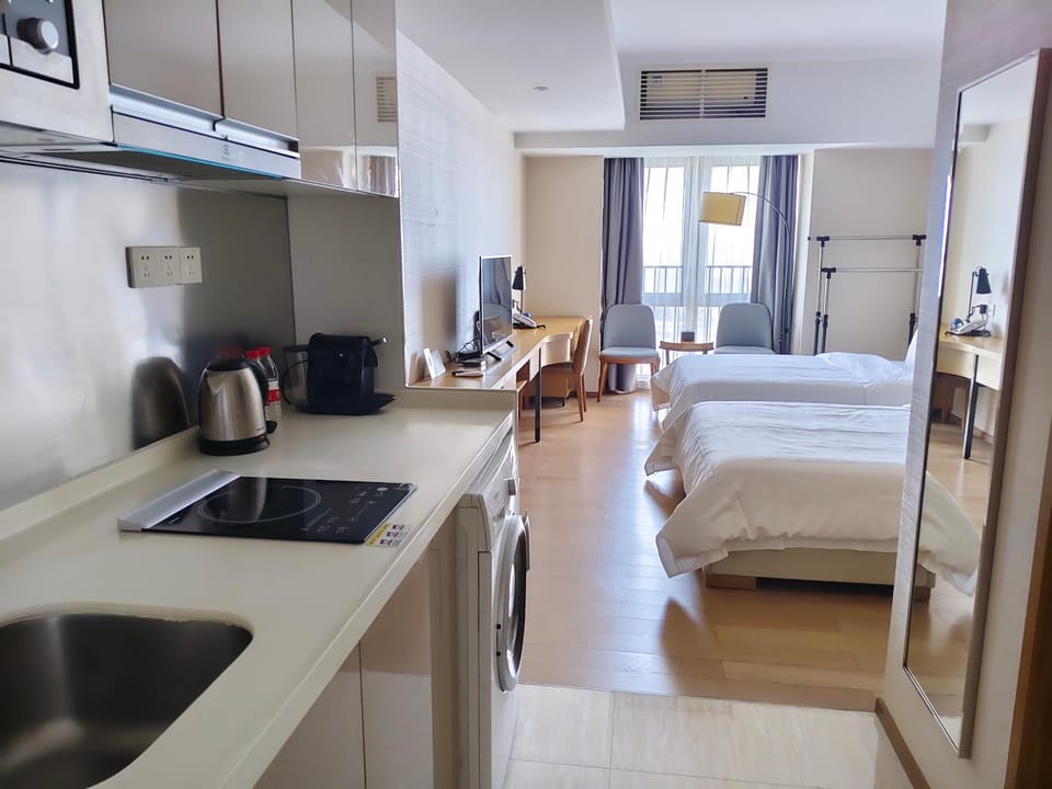 Yuwa Serviced Residence Apartment hotel in Guangzhou