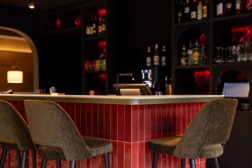 Lounge or bar