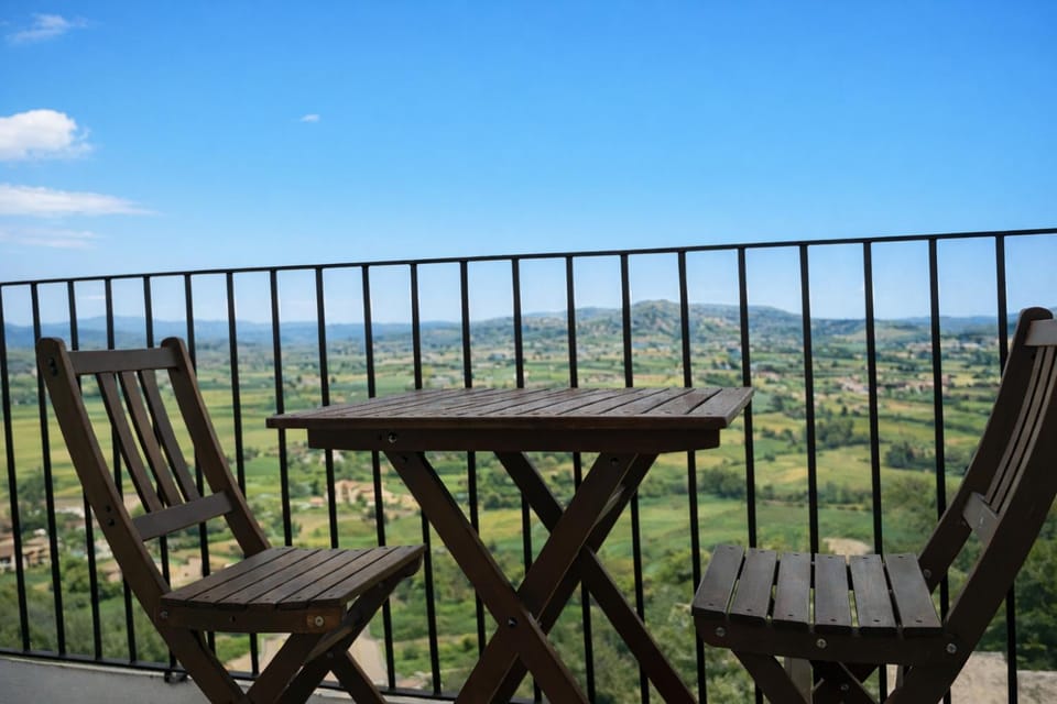 View (from property/room), Balcony/Terrace, Mountain view