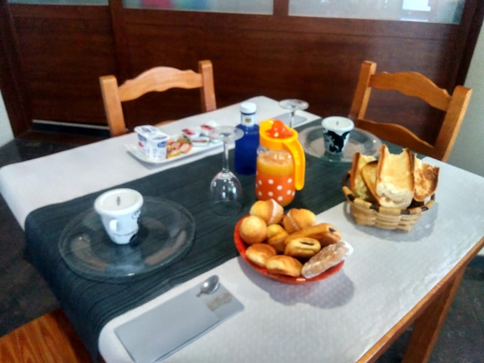 Food and drinks