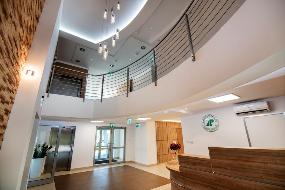 Staff, Lobby or reception, Other, Floor plan, On site, Family