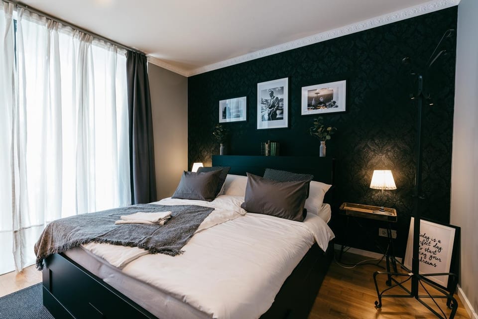 Bed, Bedroom