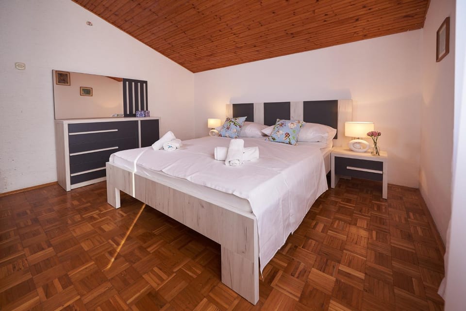 Apartments Lara Apartment in Šibenik-Knin County, Croatia