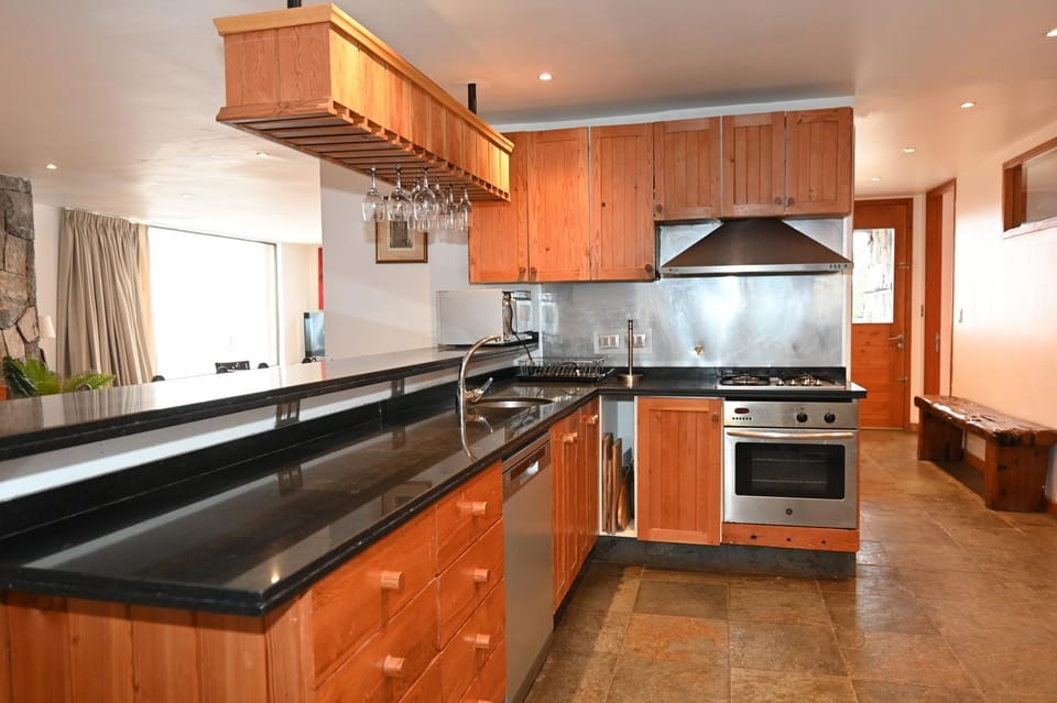 Kitchen or kitchenette, kitchen
