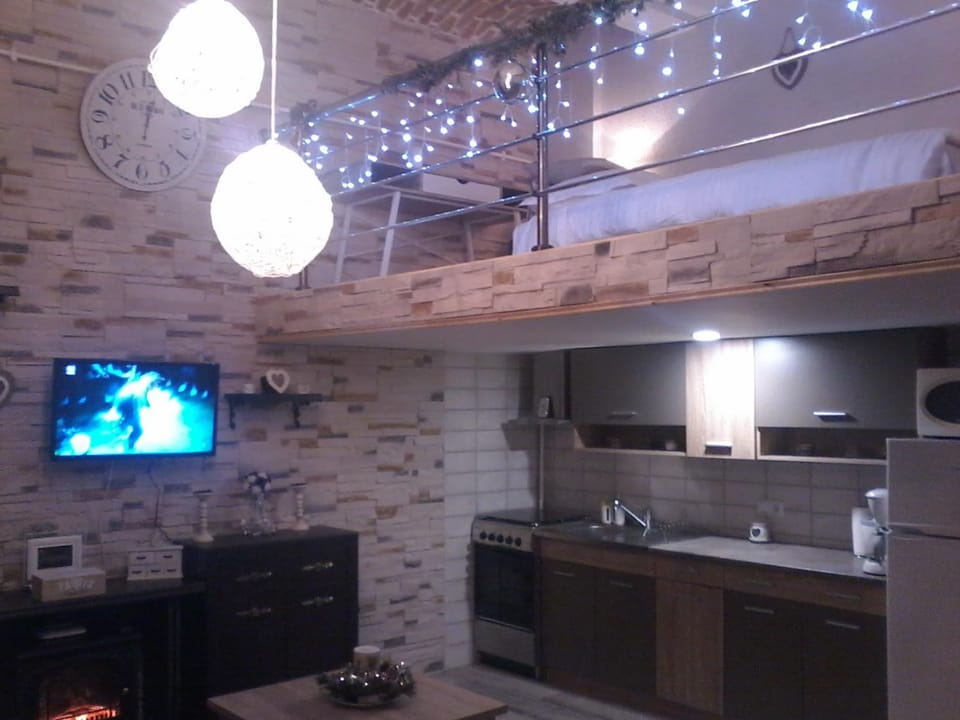 Coffee/tea facilities, On site
