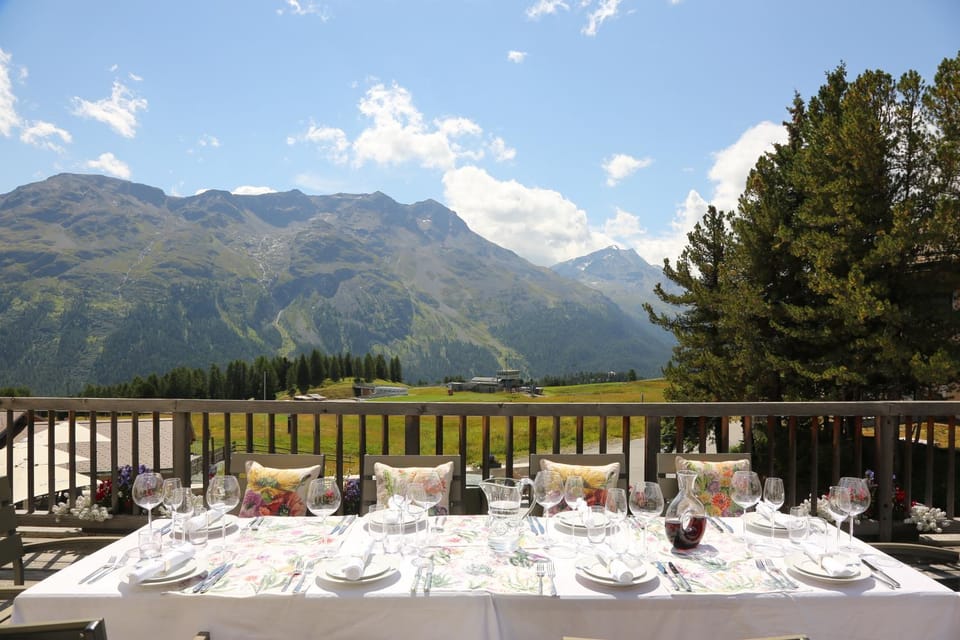 Restaurant/places to eat, Mountain view