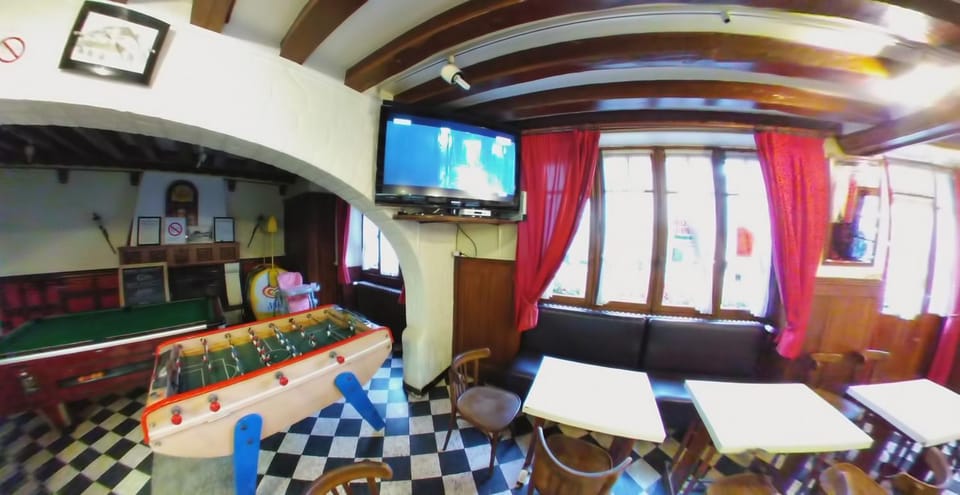 Activities, Billiard, Lounge or bar, Entertainment