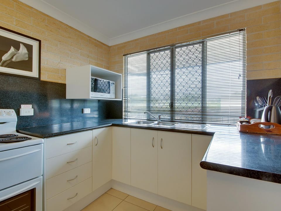 Coffee/tea facilities, Kitchen or kitchenette