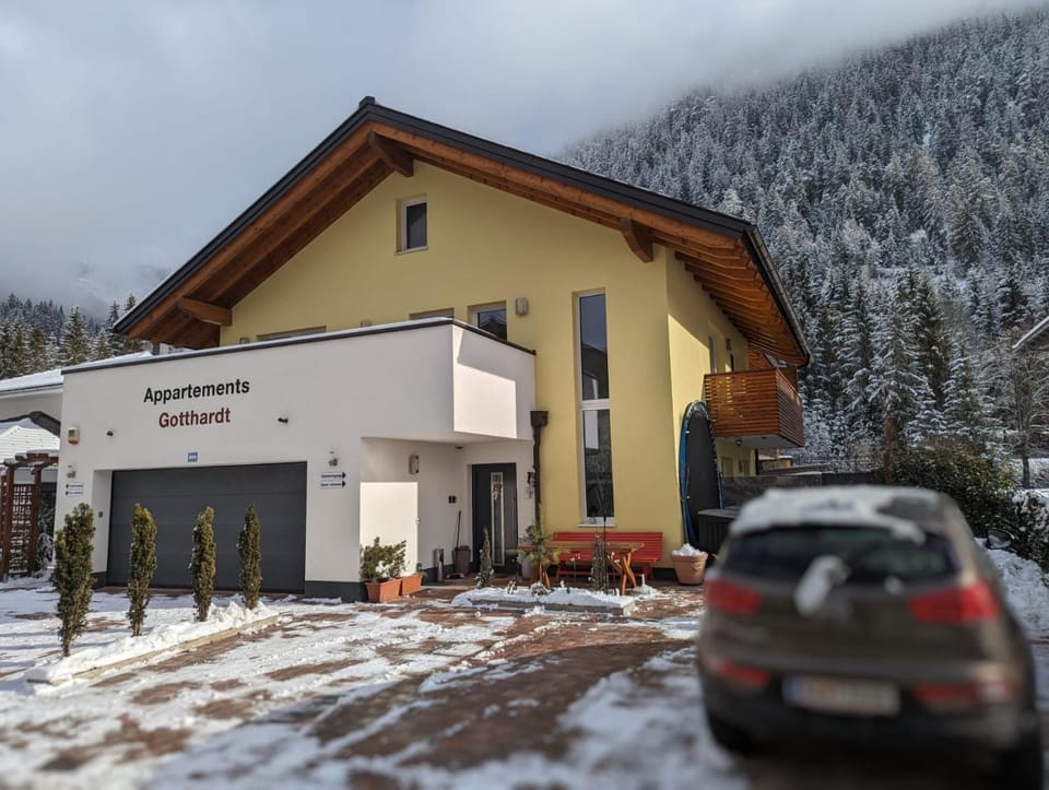 Property building, Winter, Mountain view