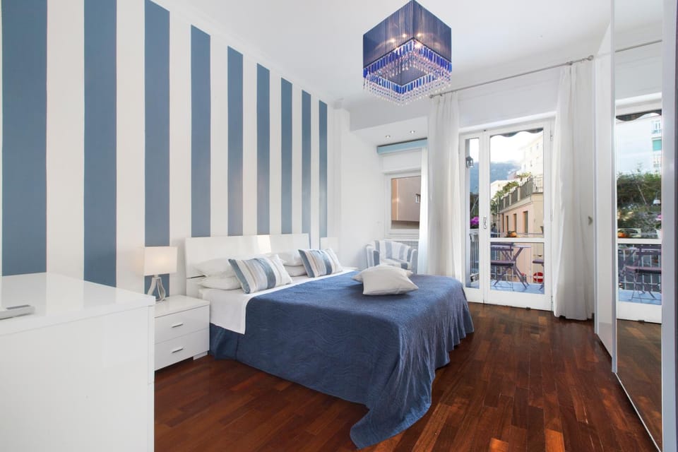 Balcony/Terrace, Photo of the whole room, Bedroom
