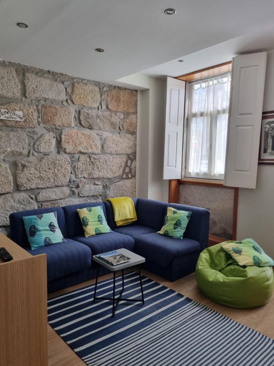 Living room, Decorative detail