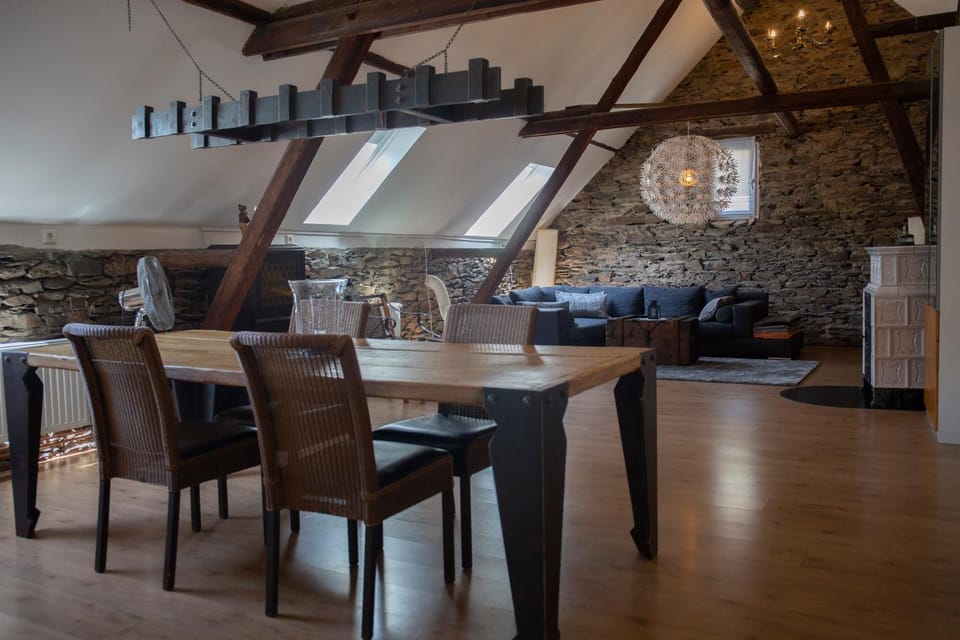 Living room, Seating area, Dining area