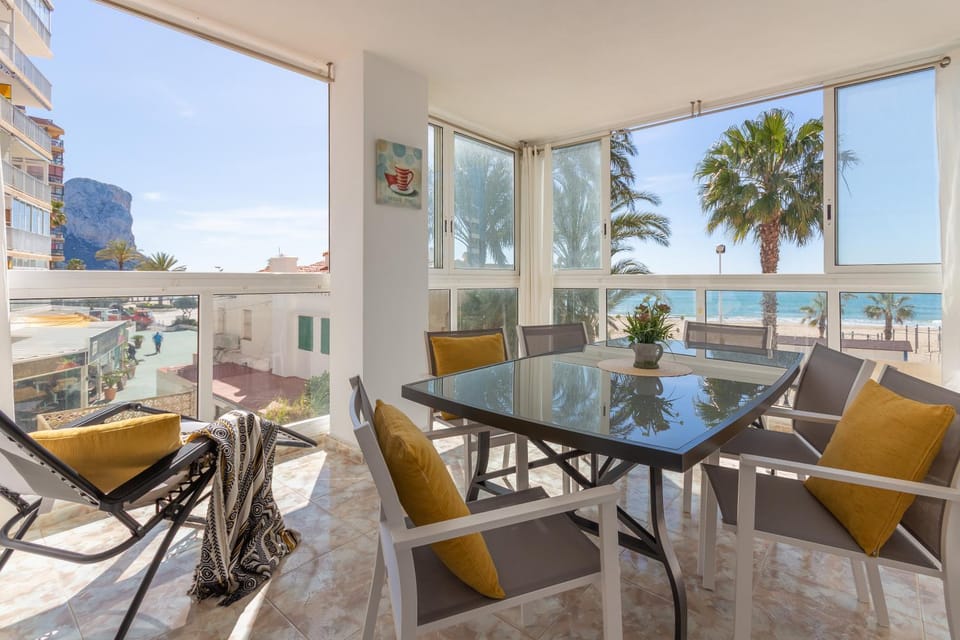 Balcony/Terrace, Dining area