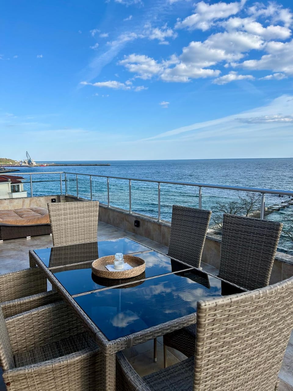 Day, View (from property/room), Balcony/Terrace, Seating area, Sea view