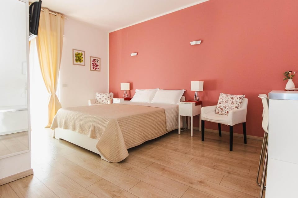 Bed, Photo of the whole room, Bedroom, furniture
